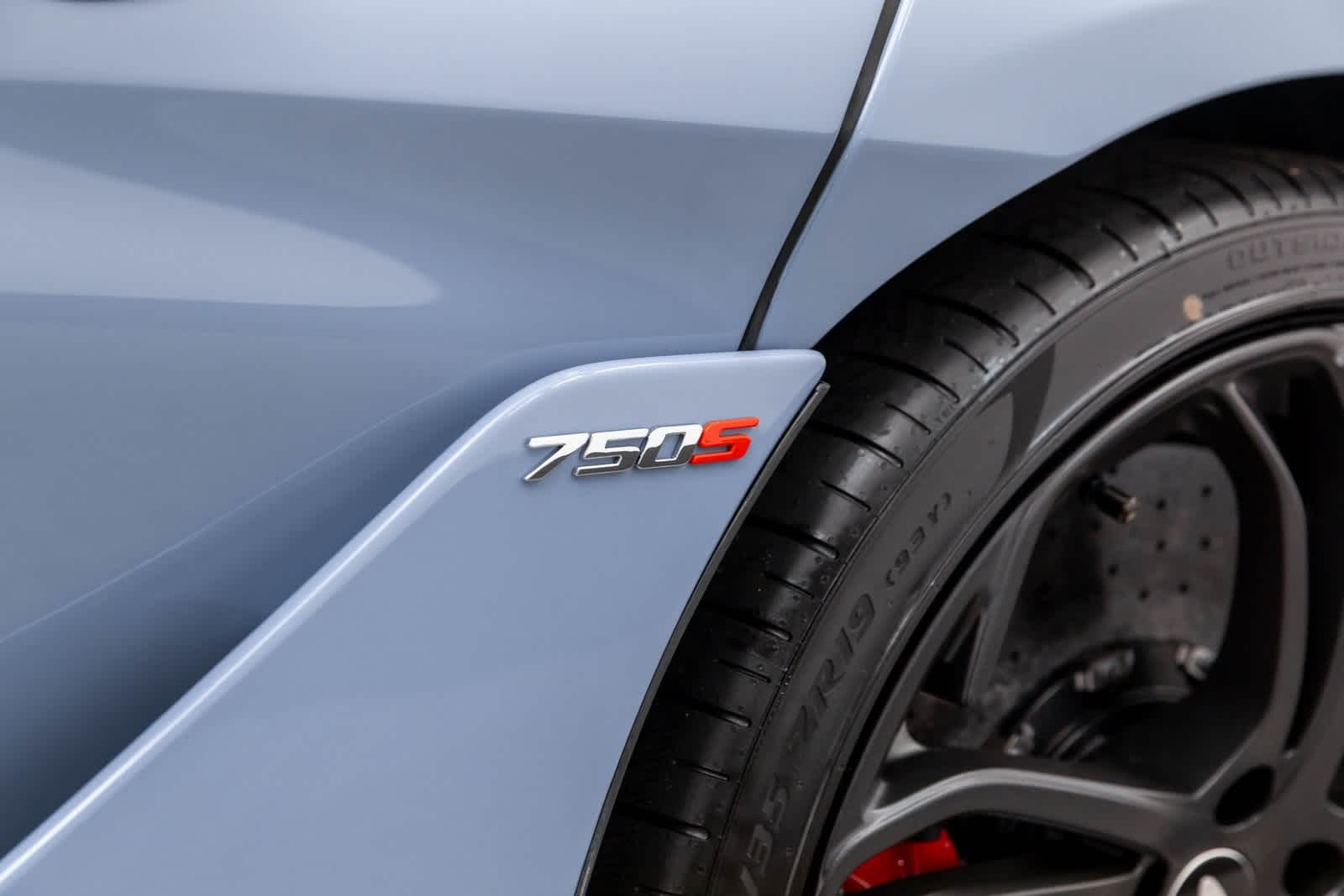 2026 McLaren 750S Base