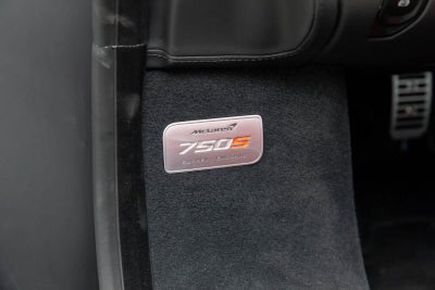 2026 McLaren 750S Base