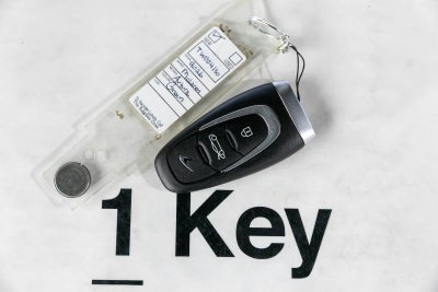 2026 McLaren Artura Base