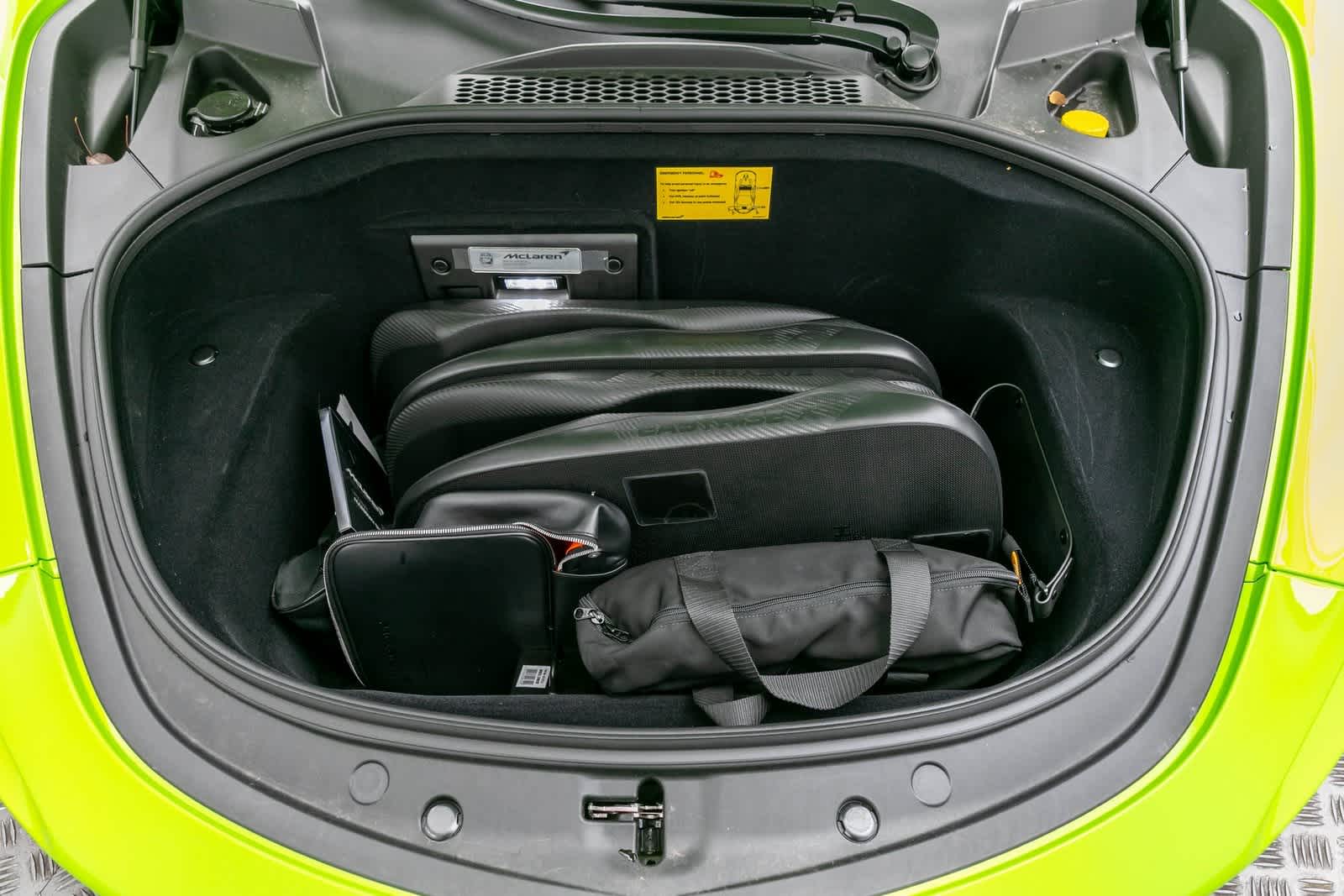 2026 McLaren Artura Base