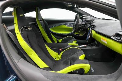 2026 McLaren Artura Base