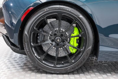 2026 McLaren Artura Base