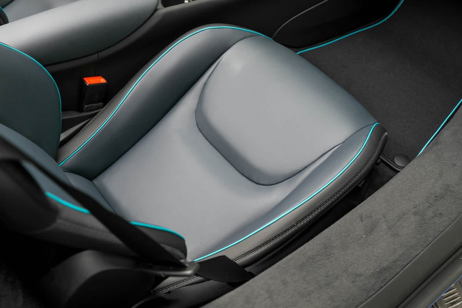 2025 McLaren Artura Spider