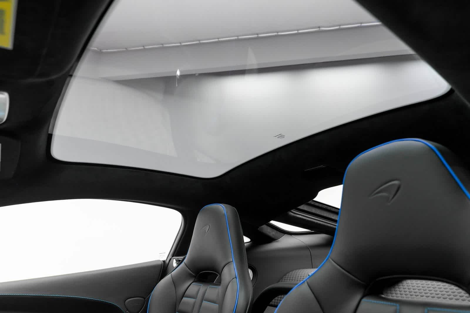 2025 McLaren GTS Base