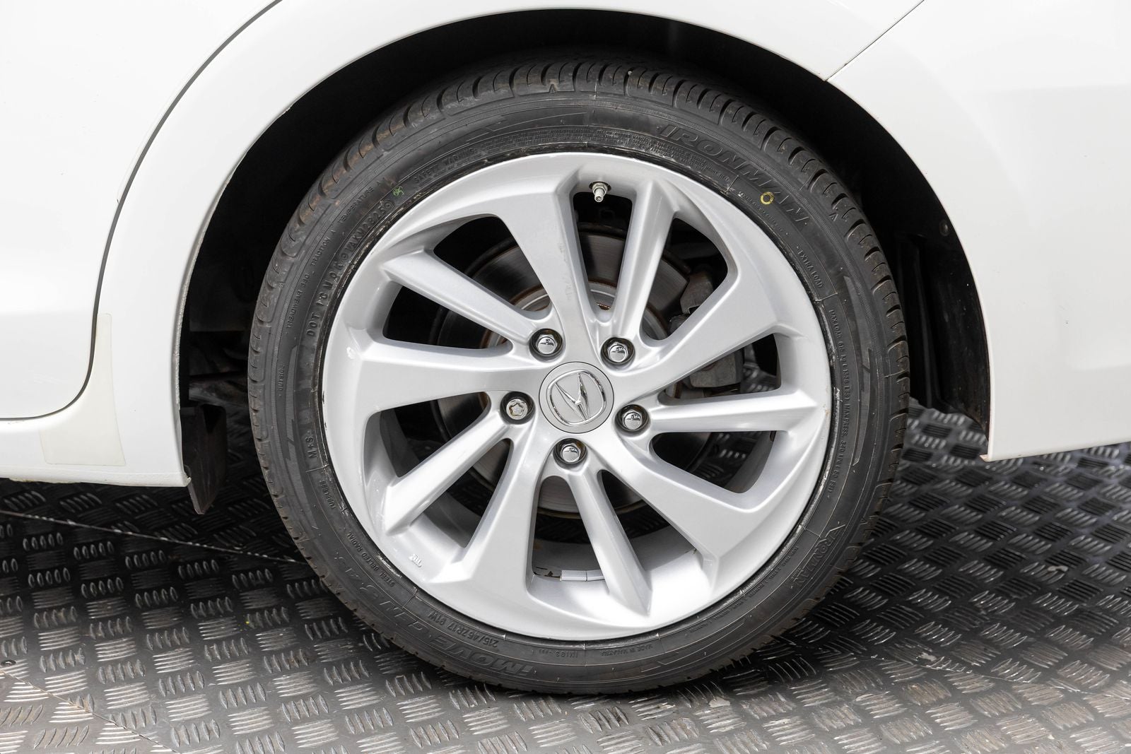 2018 Acura ILX w/Premium Pkg