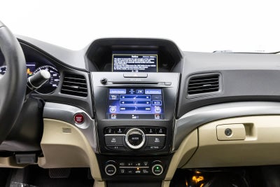 2018 Acura ILX w/Premium Pkg