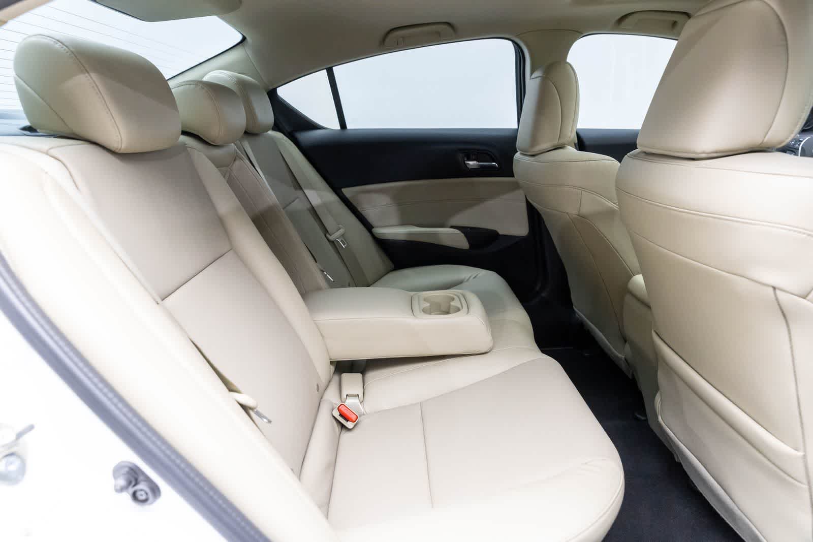 2018 Acura ILX w/Premium Pkg