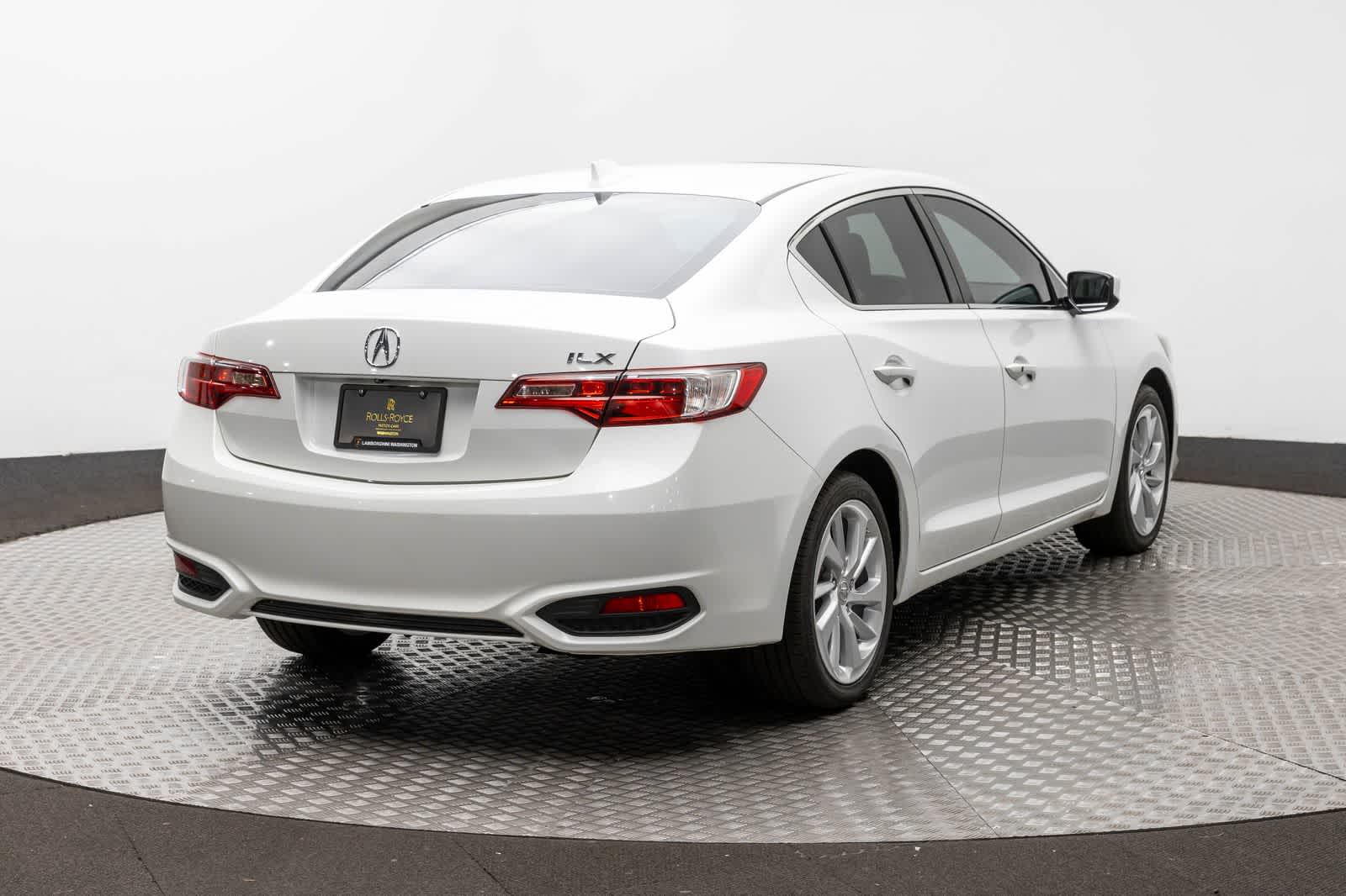 2018 Acura ILX w/Premium Pkg