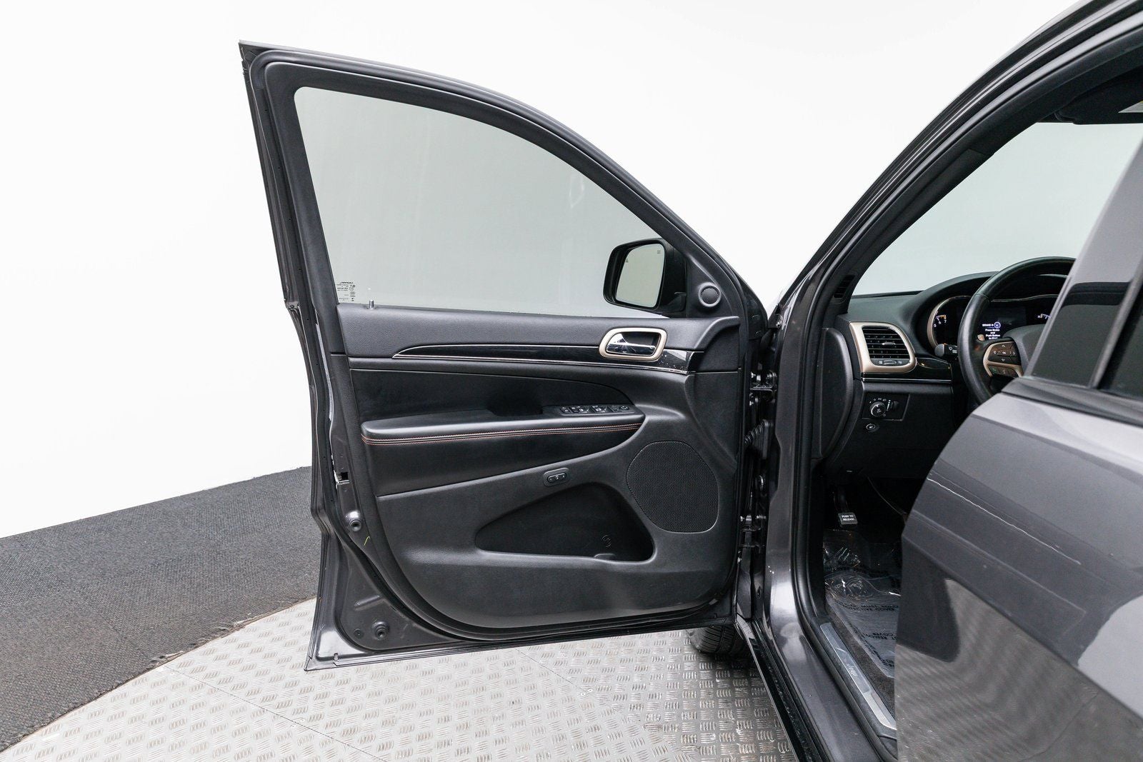 2016 Jeep Grand Cherokee Limited 75th Anniversary