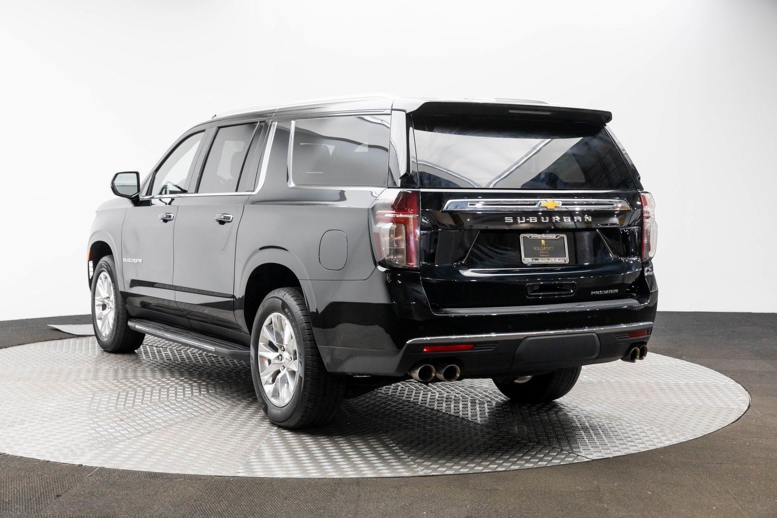 2024 Chevrolet Suburban Premier