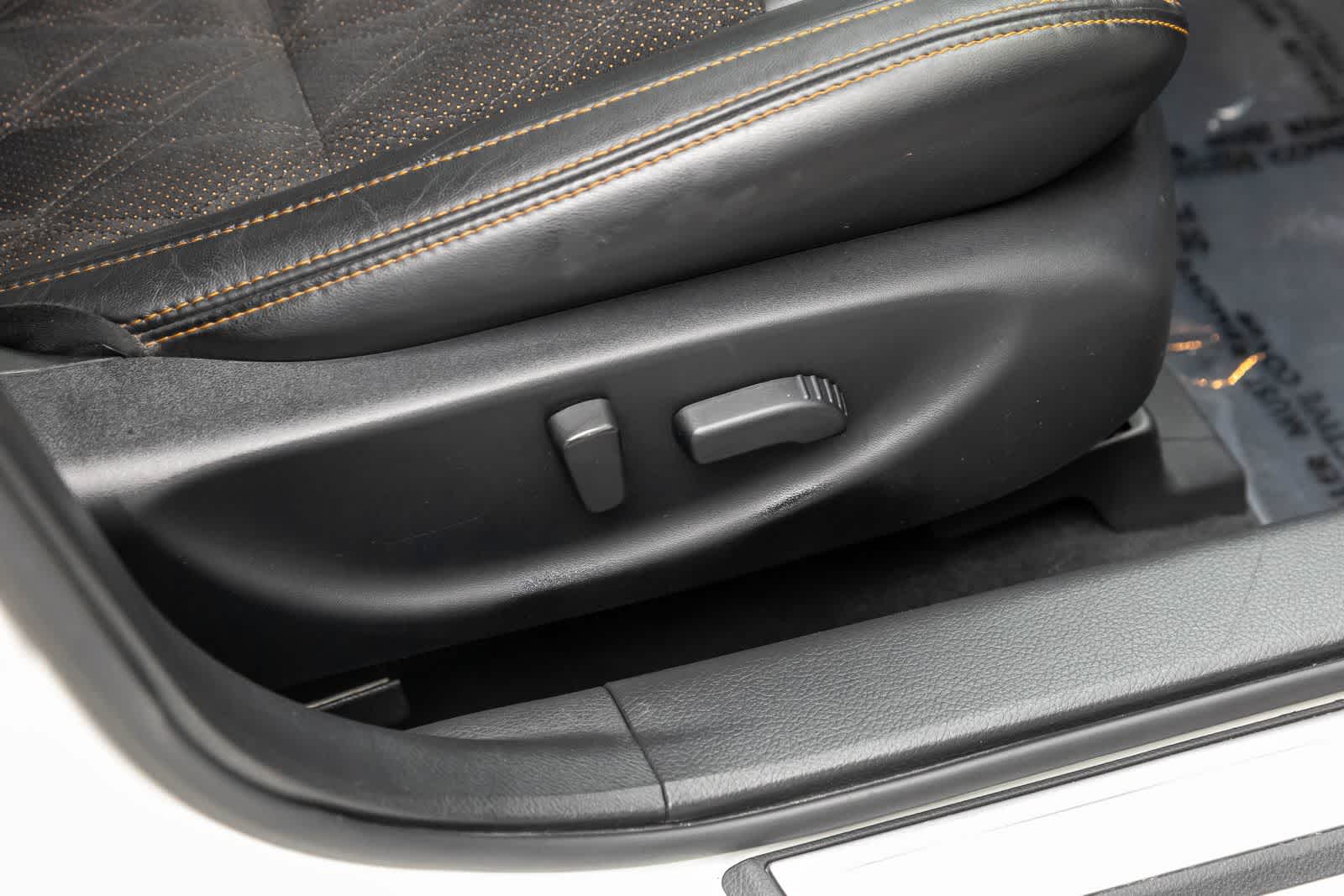 2021 Nissan Maxima SR