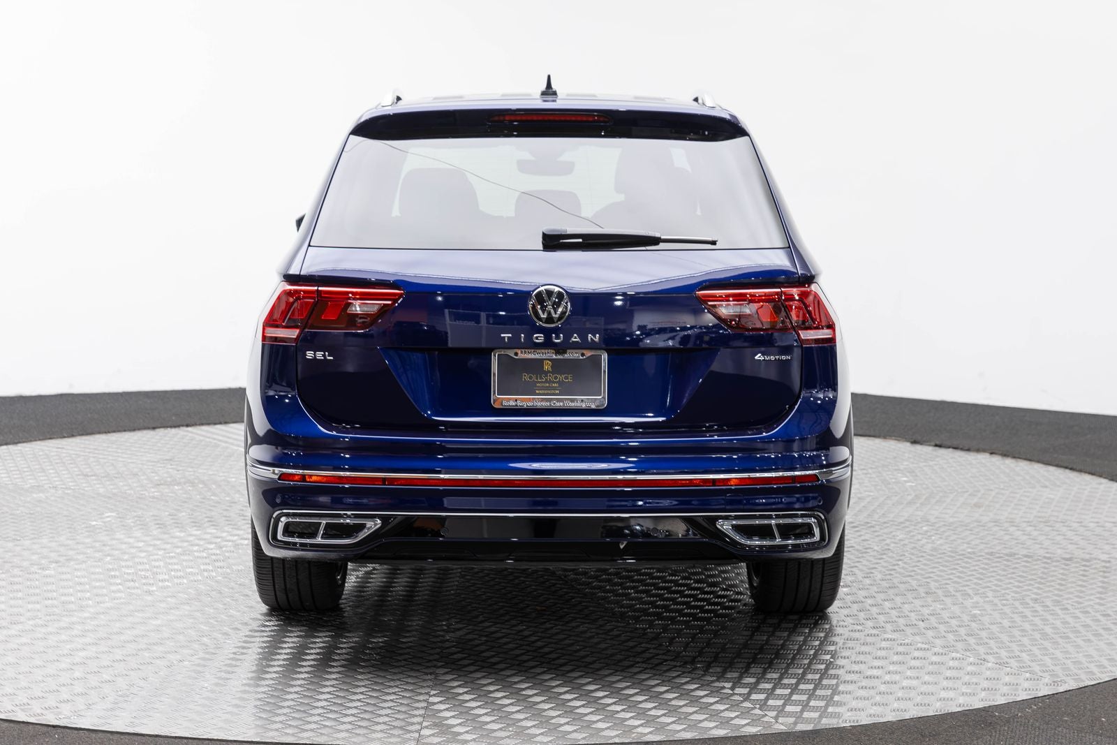 2023 Volkswagen Tiguan SEL R-Line