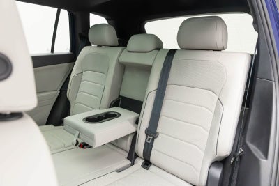 2023 Volkswagen Tiguan SEL R-Line