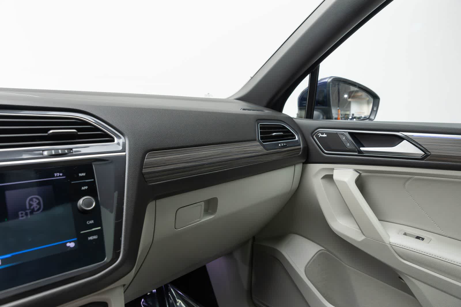 2023 Volkswagen Tiguan SEL R-Line