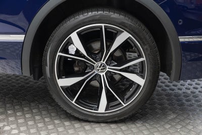 2023 Volkswagen Tiguan SEL R-Line