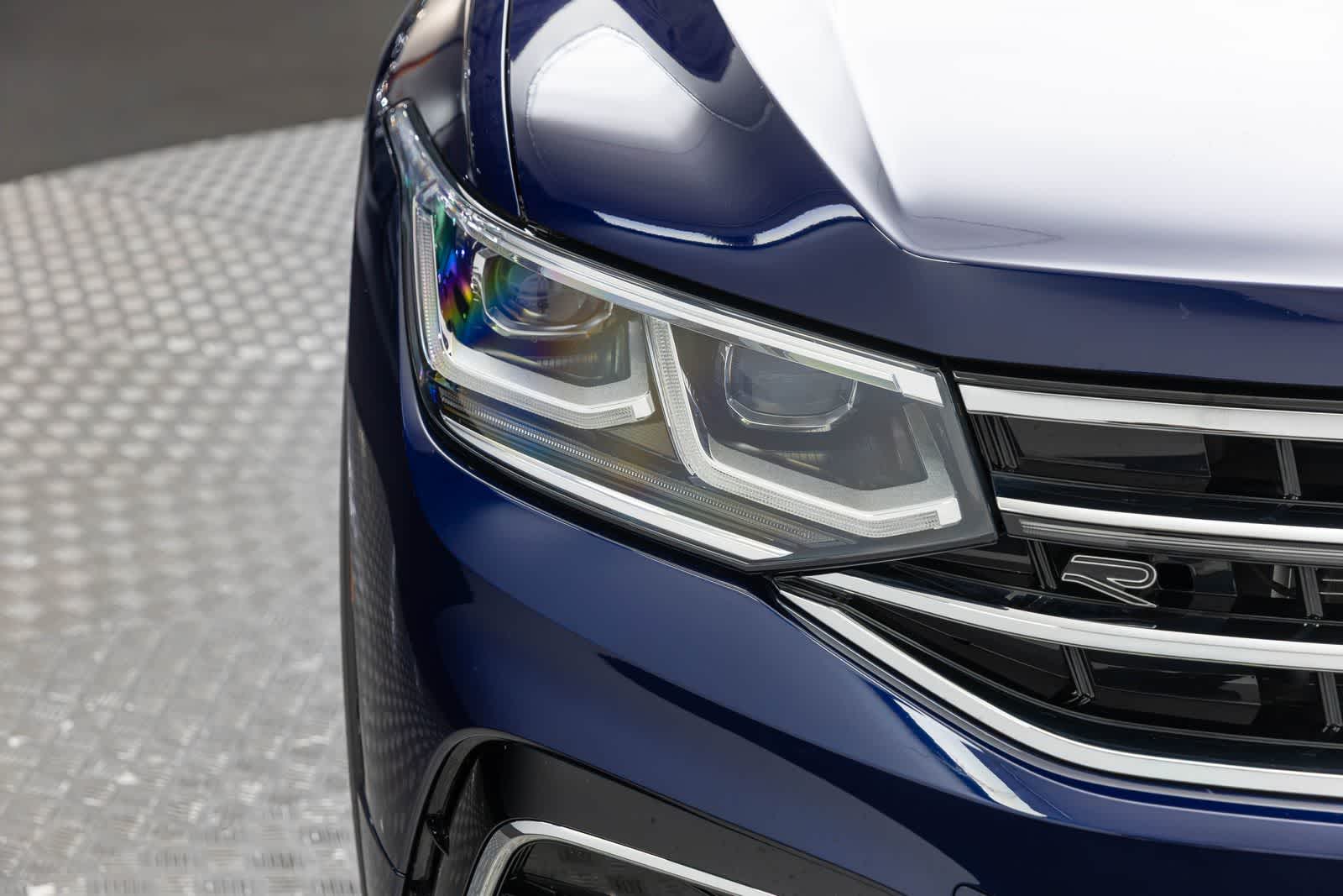 2023 Volkswagen Tiguan SEL R-Line