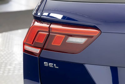 2023 Volkswagen Tiguan SEL R-Line