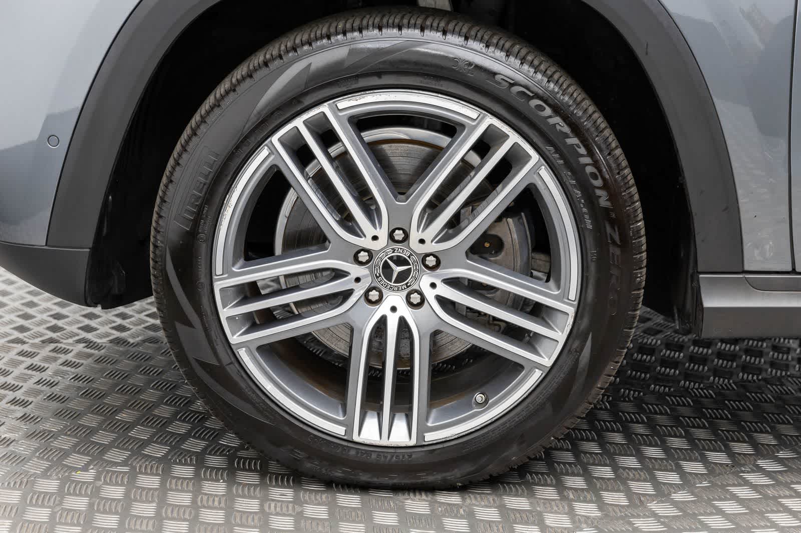 2025 Mercedes-Benz GLS 450 GLS 450