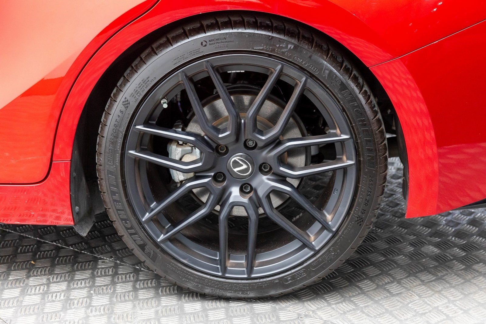 2021 Lexus IS F SPORT