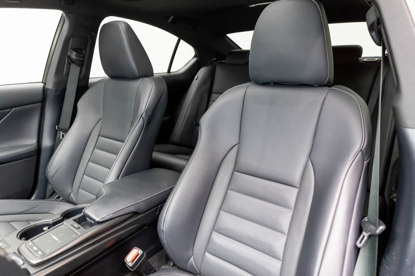 2021 Lexus IS F SPORT