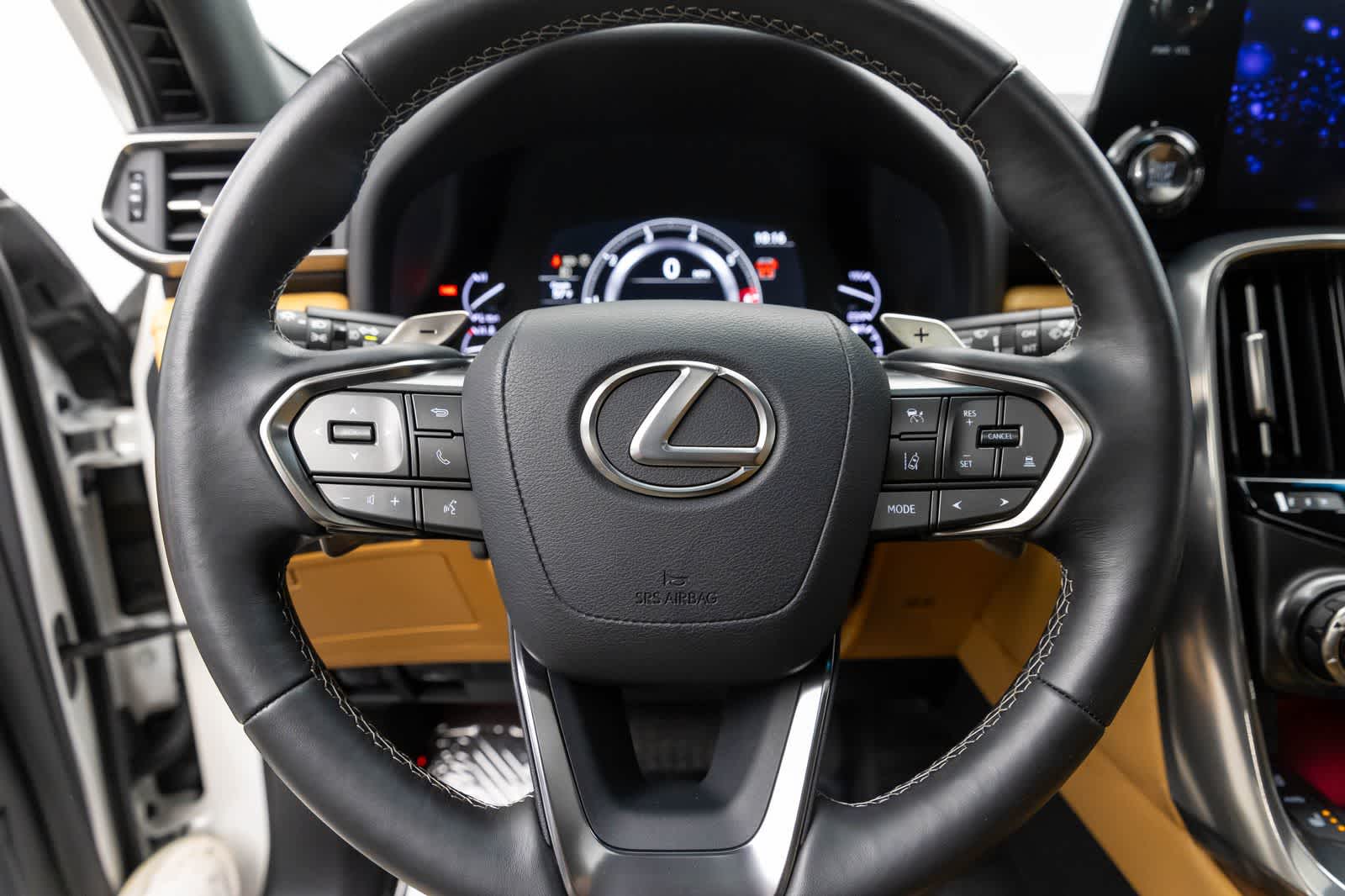 2024 Lexus LX 600 Premium