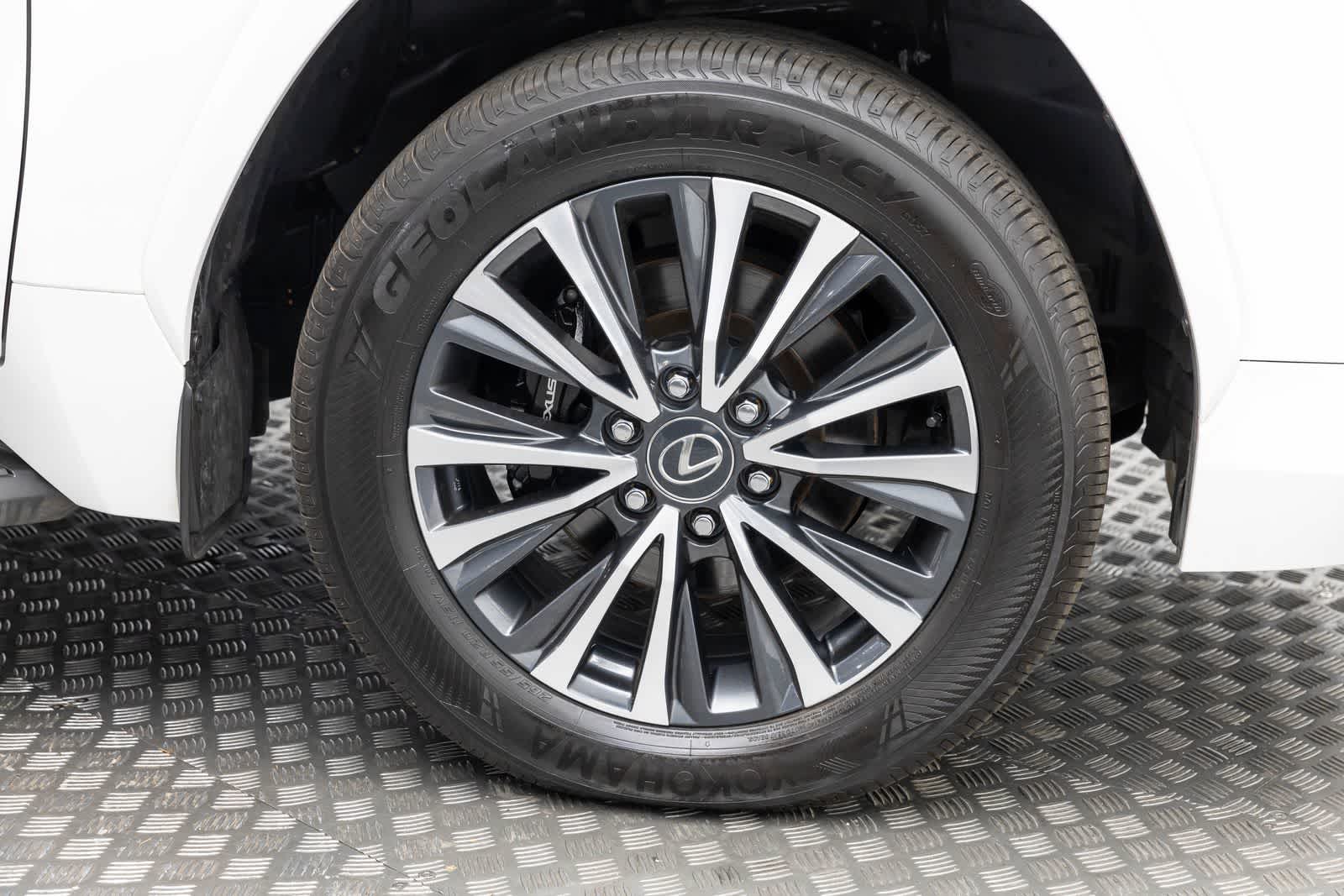 2024 Lexus LX 600 Premium
