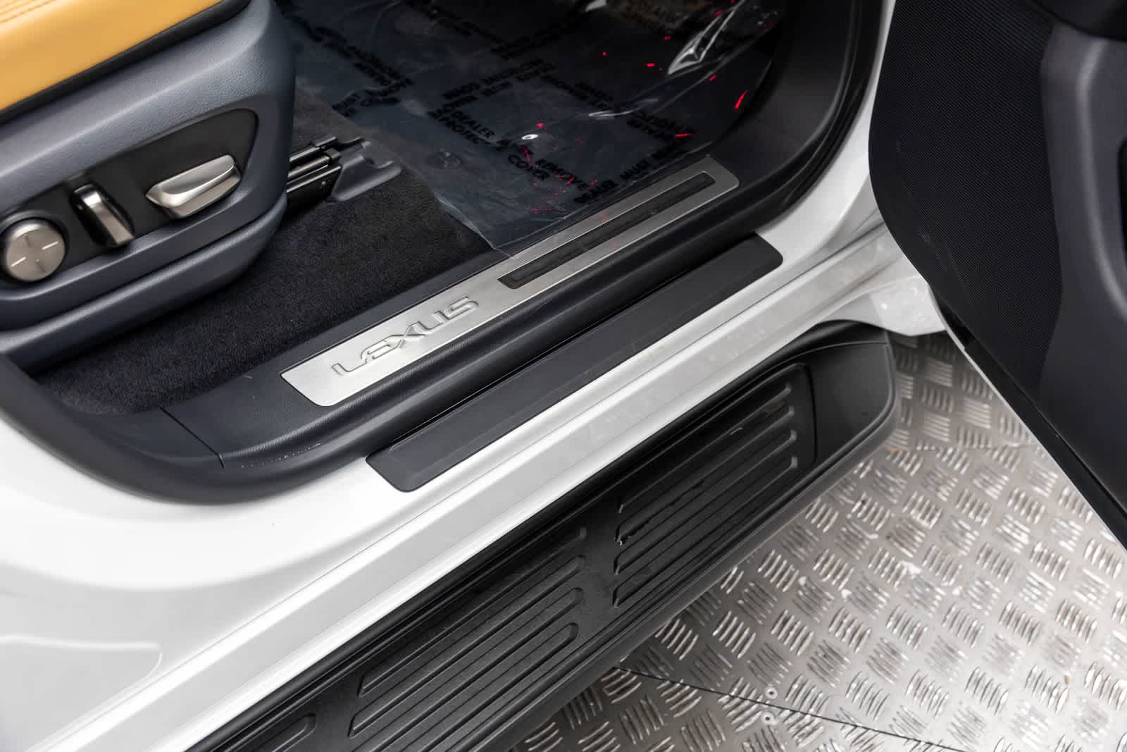 2024 Lexus LX 600 Premium