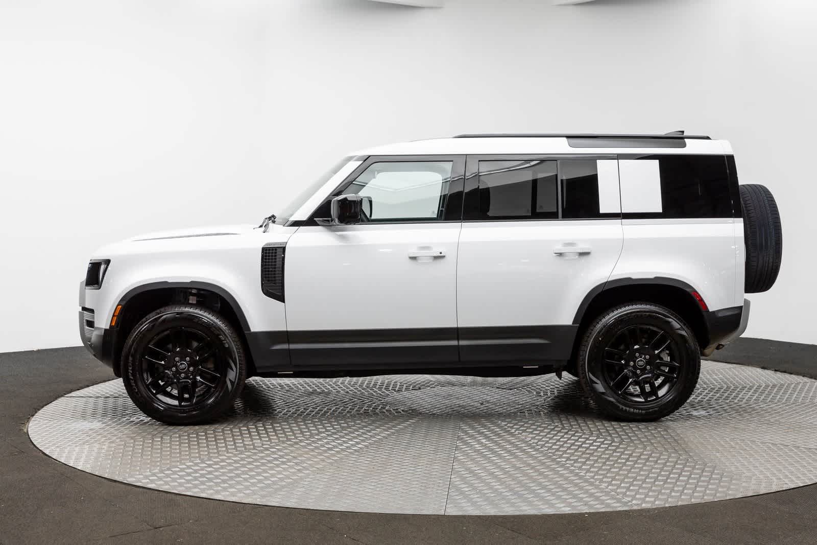 2025 Land Rover Defender S