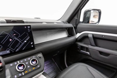 2025 Land Rover Defender S