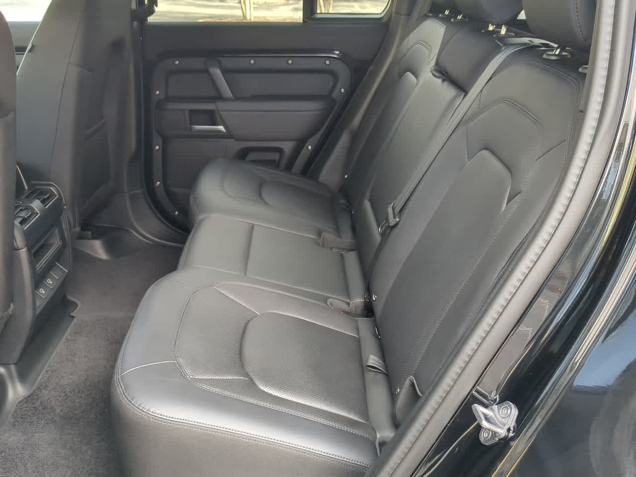 2025 Land Rover Defender S