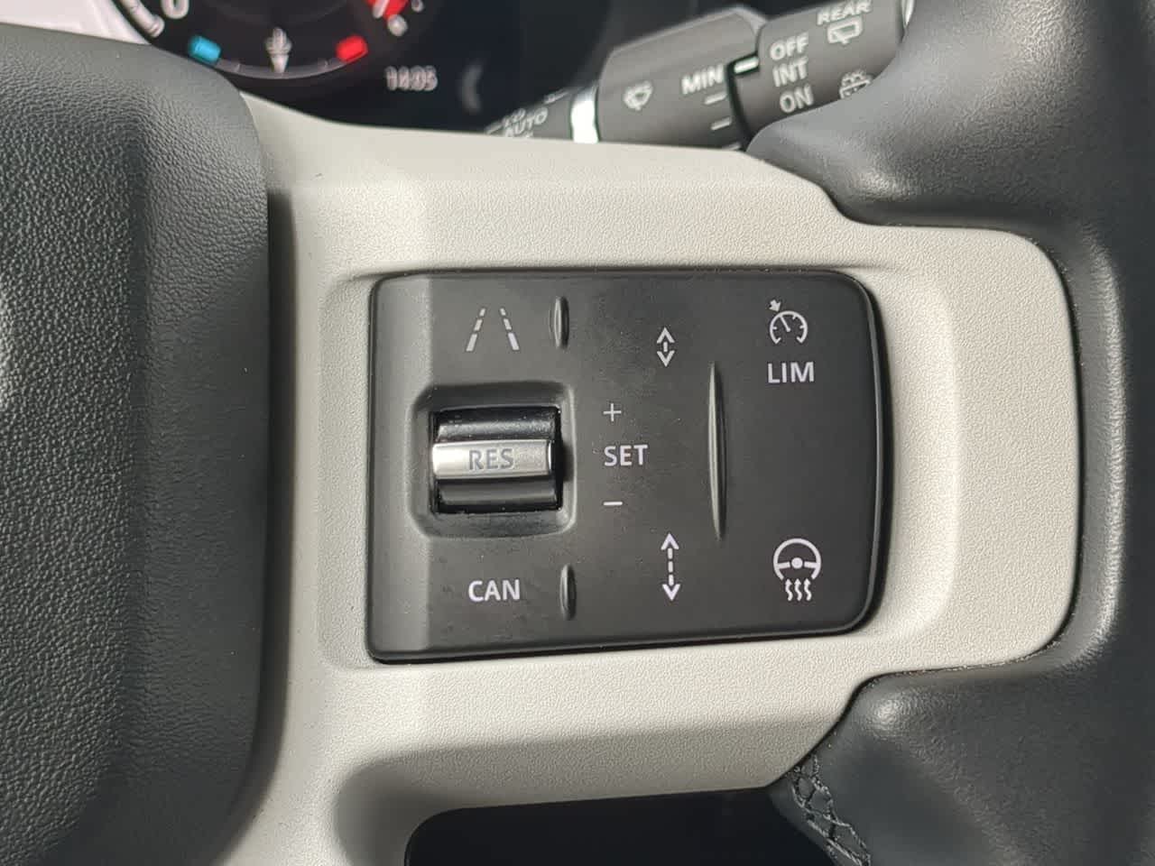 2025 Land Rover Defender S