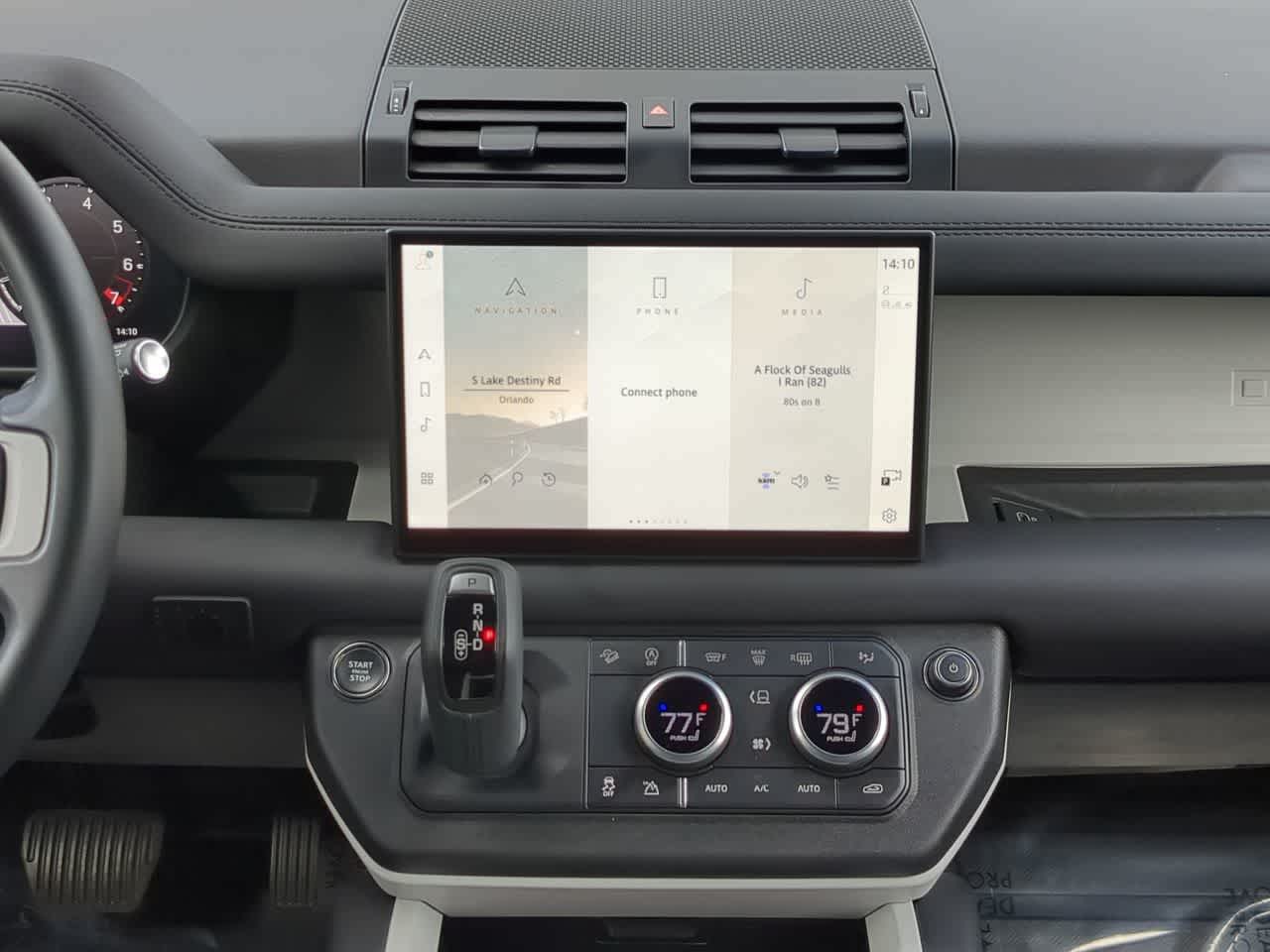 2025 Land Rover Defender S