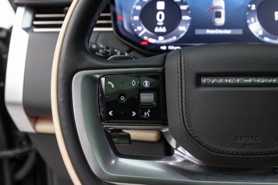 2025 Land Rover Range Rover SV