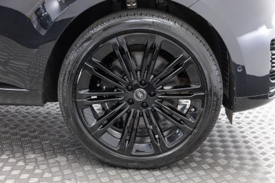 2025 Land Rover Range Rover SV