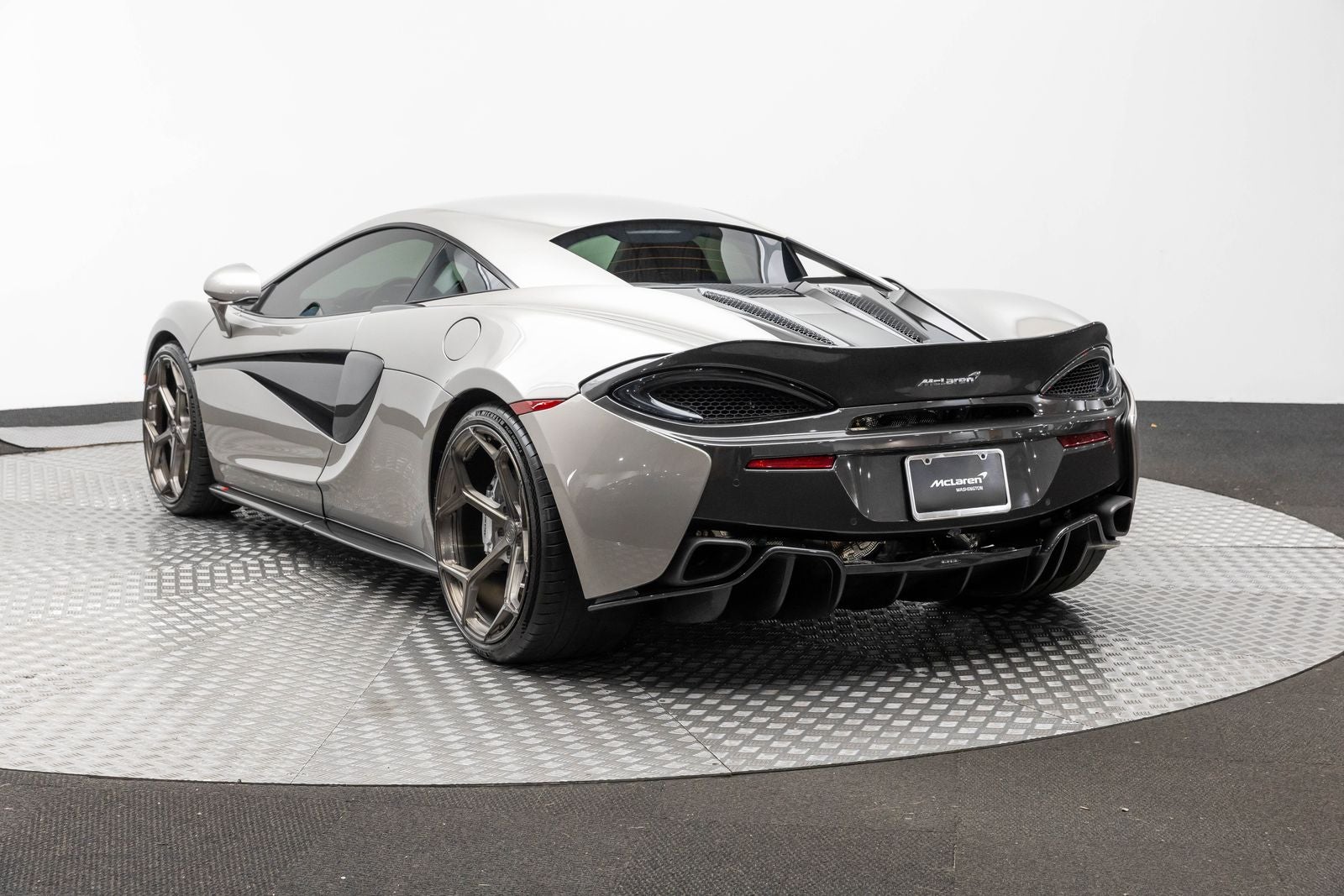 2017 McLaren 570S Coupe