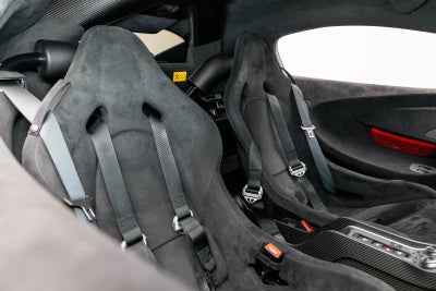 2020 McLaren 620 Base