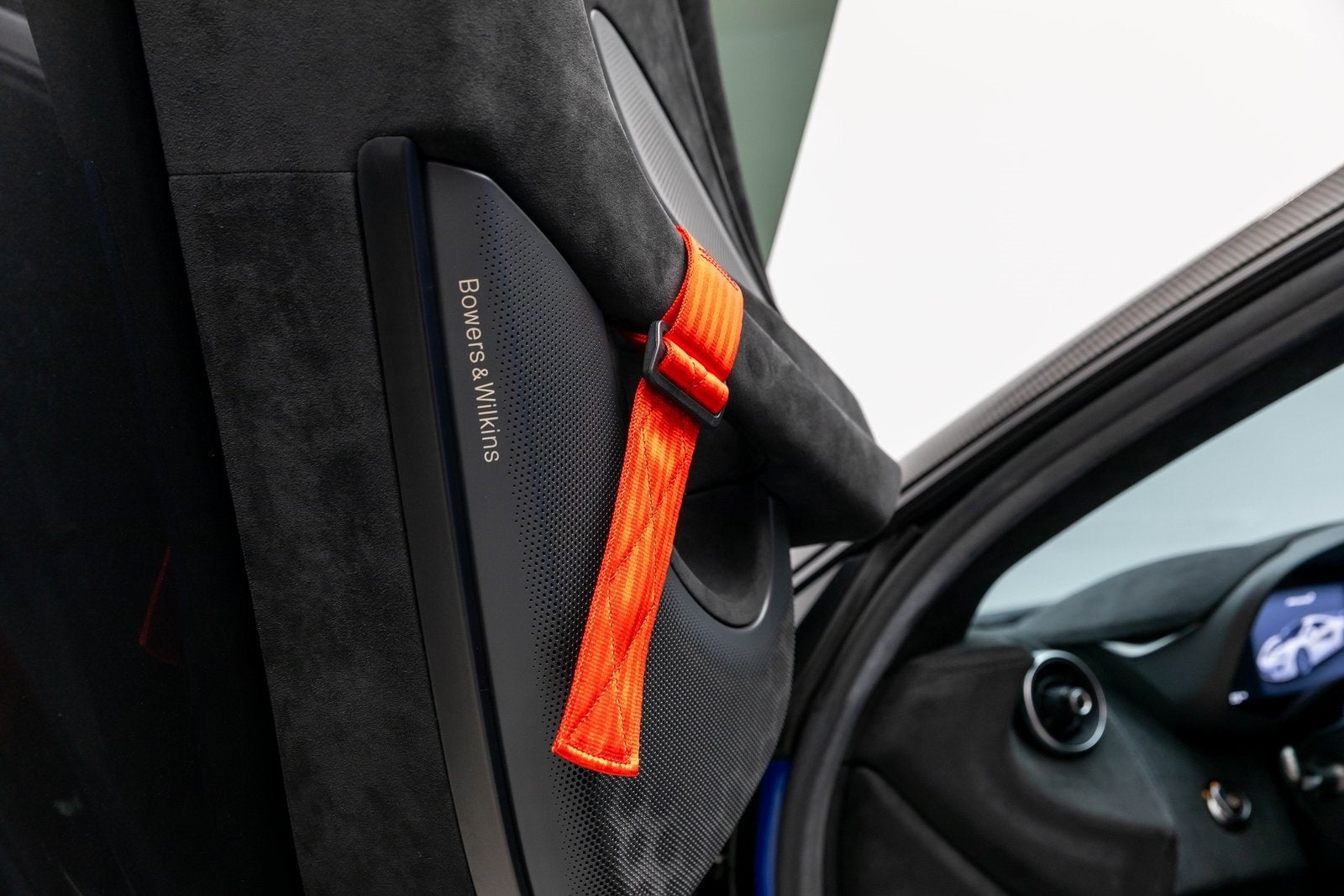 2020 McLaren 620 Base