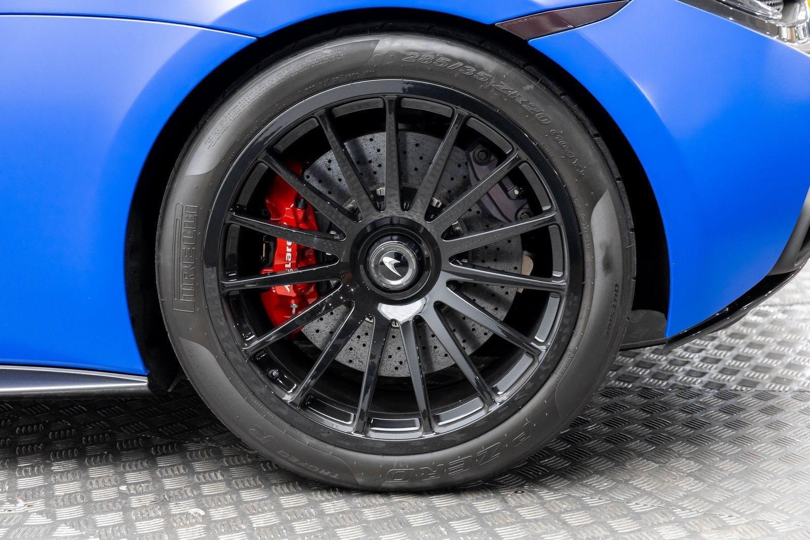 2020 McLaren 620 Base