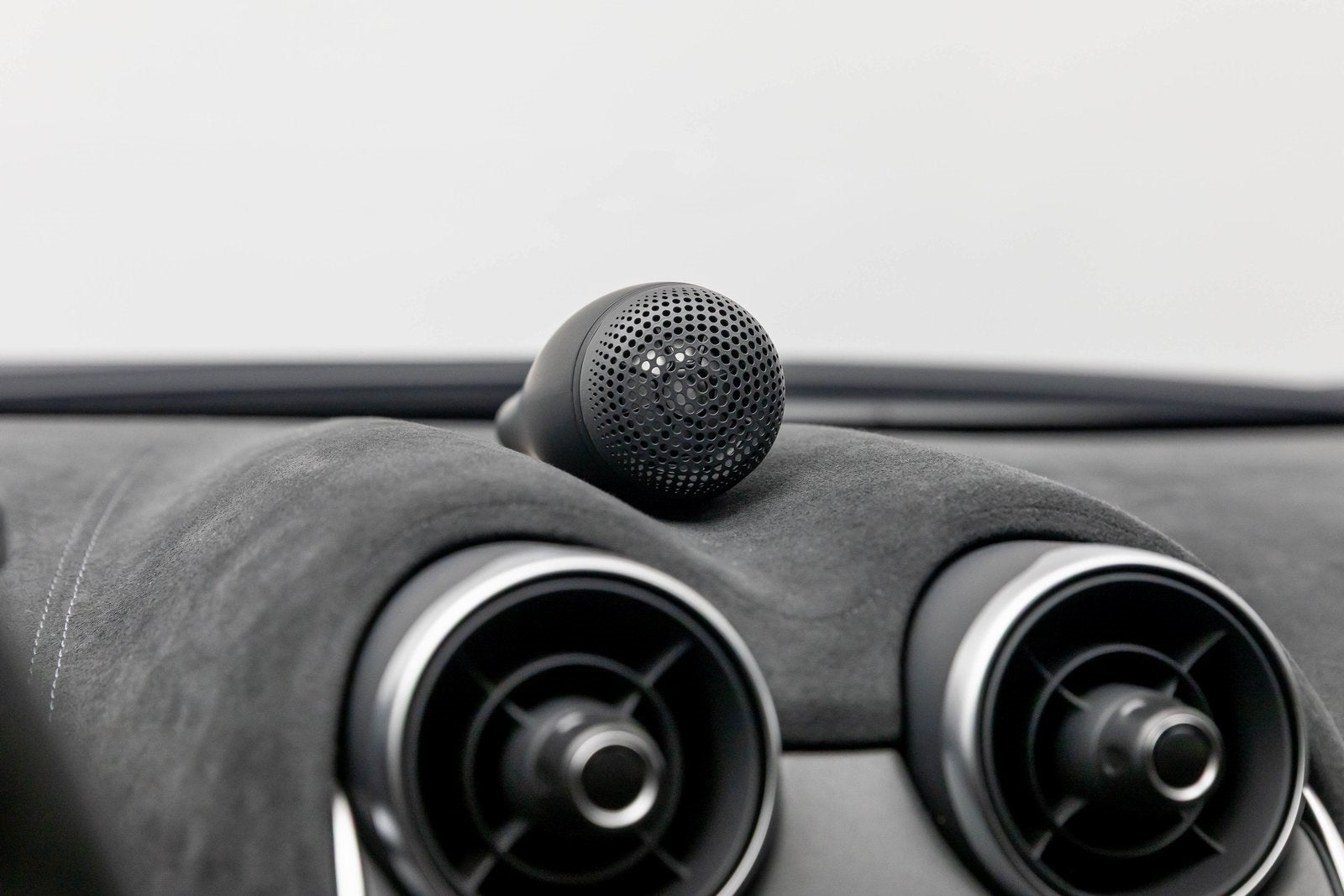 2020 McLaren 620 Base