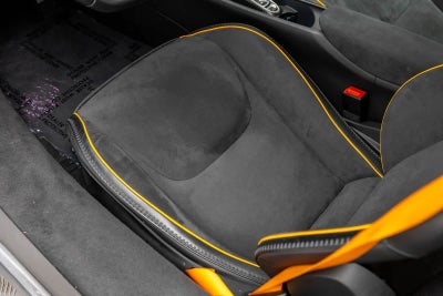 2023 McLaren Artura Coupe