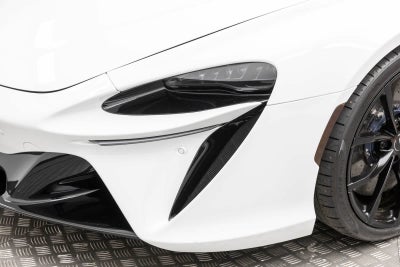 2023 McLaren Artura Coupe