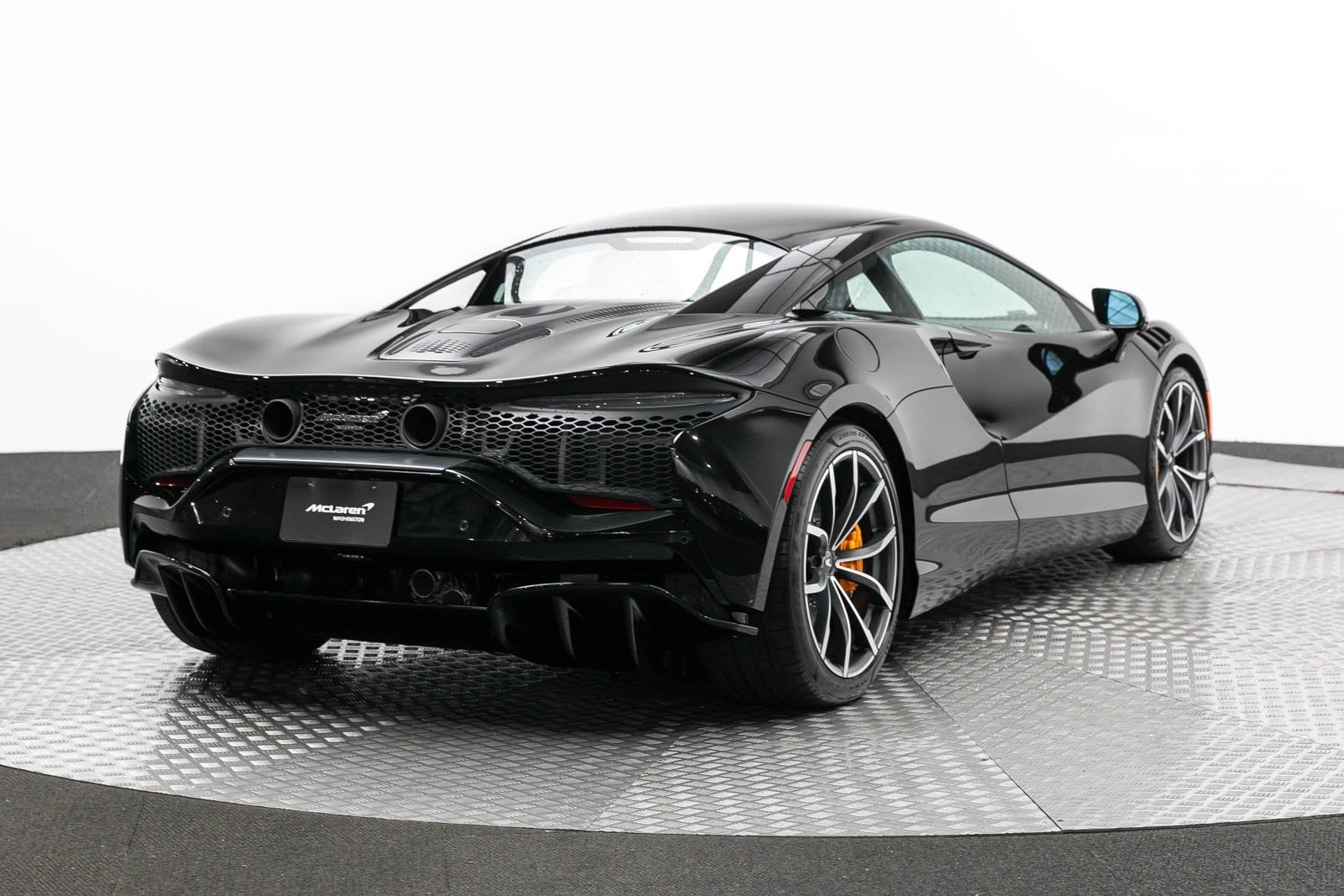 2023 McLaren Artura Coupe