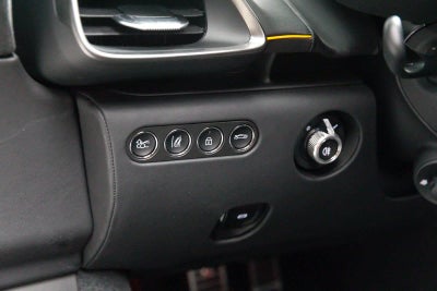 2023 McLaren Artura Coupe