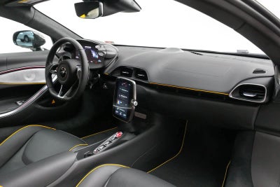 2023 McLaren Artura Coupe