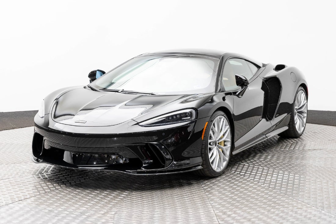 2026 McLaren GTS Coupe — photo 1 of 40