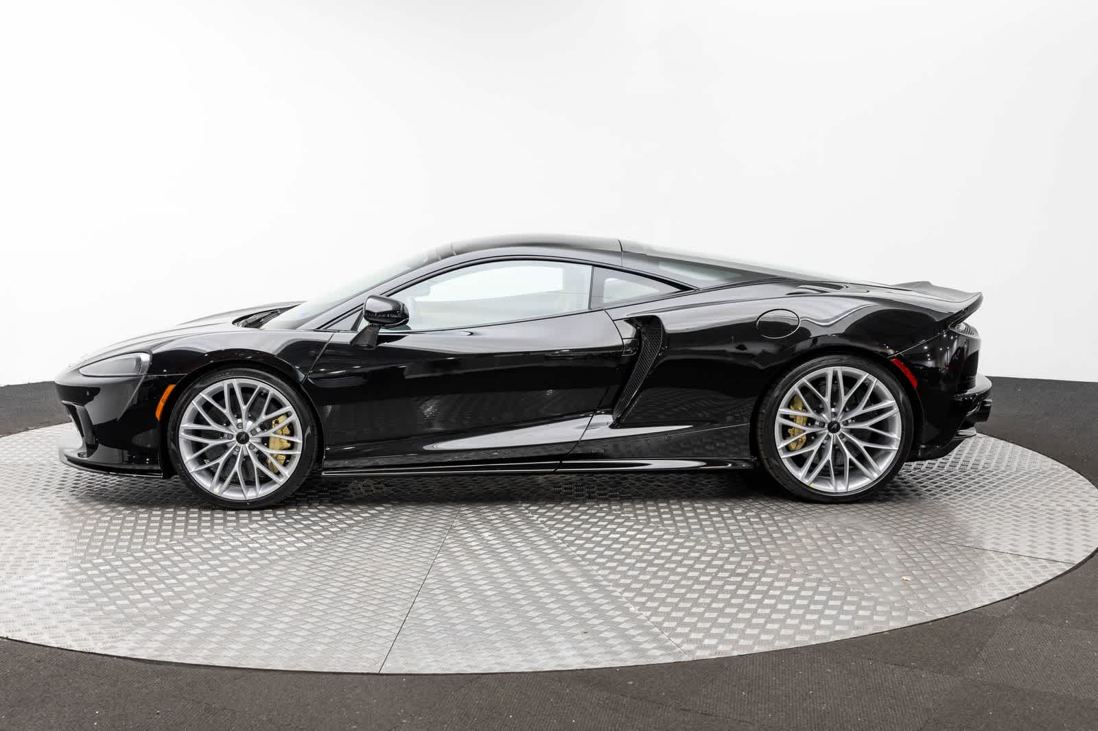 2026 McLaren GTS Coupe