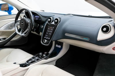 2020 McLaren GT Coupe