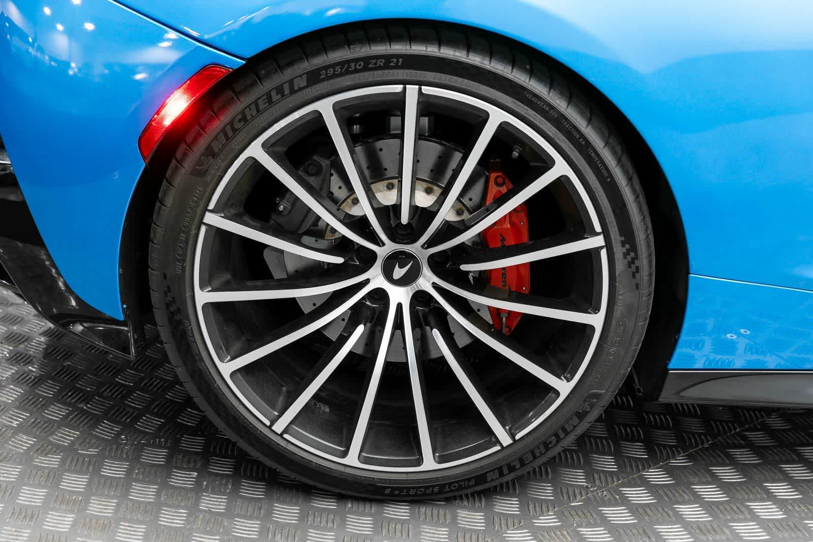 2020 McLaren GT Coupe