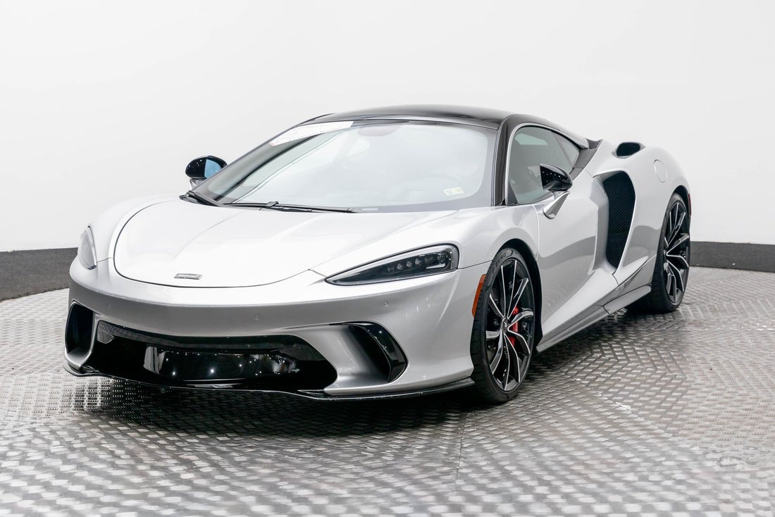 2025 McLaren GTS Coupe — photo 1 of 48