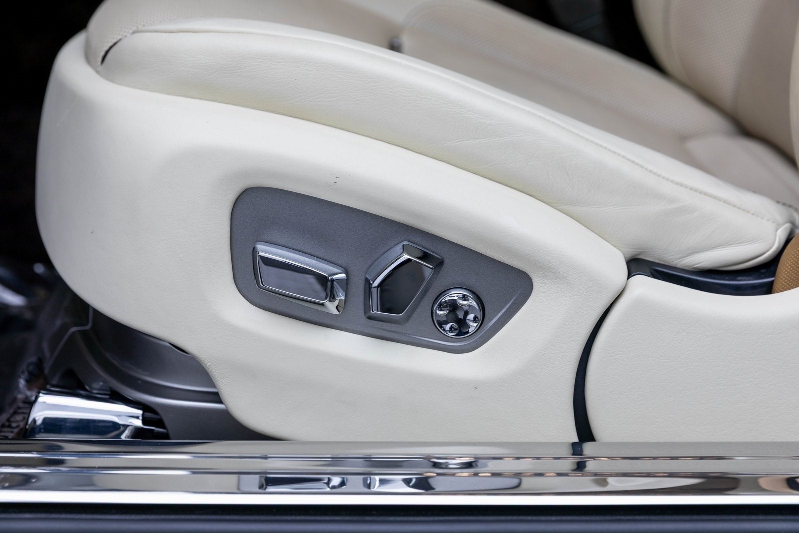 2016 Rolls-Royce Wraith 2dr Coupe